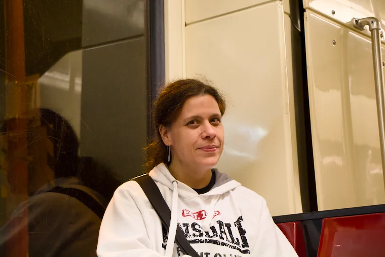 Unterwegs in der U-Bahn – erste Station auf dem Weg zum Kanal.