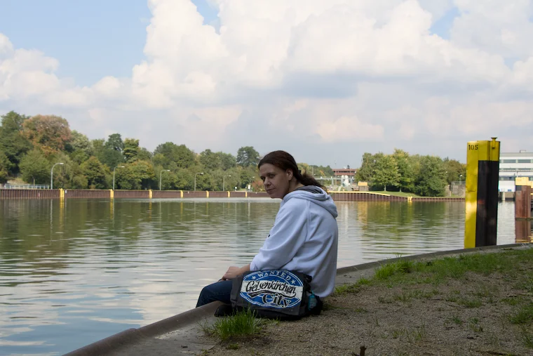 Noch mal Sandra am Kanal – hauptsache Wasser.