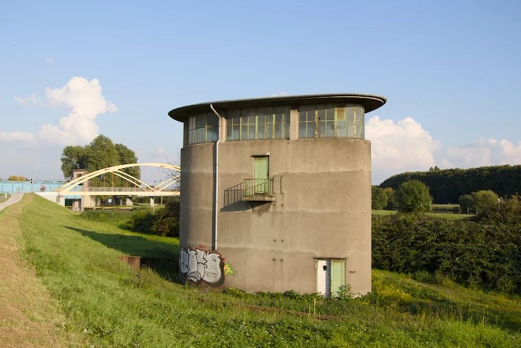 Bunkeranlage – ein Stück Geschichte am Wegesrand.