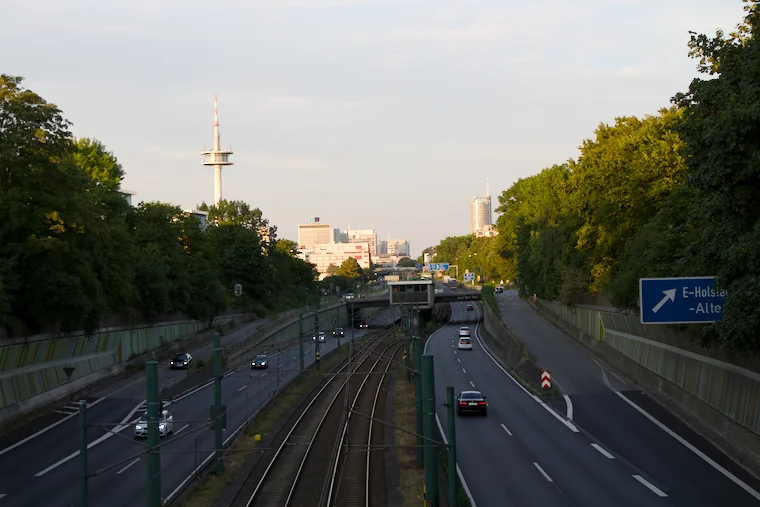 Blick von der A40 auf das Zentrum von Essen