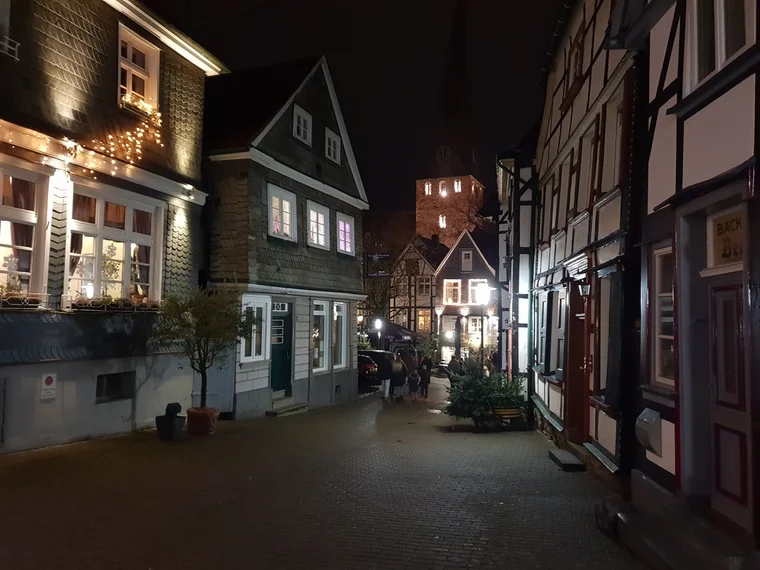 Ruhige Altstadtgasse – perfekt zum Schlendern ohne Gedränge
