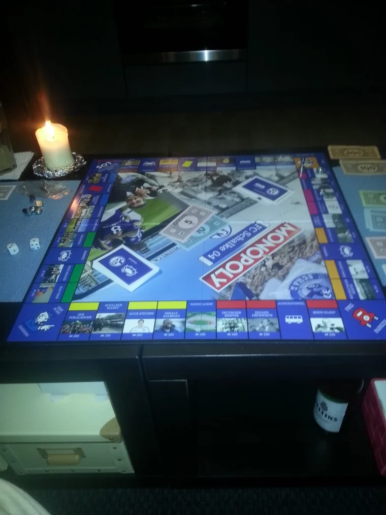 Monopoly-Abend mit Schalke-Flair