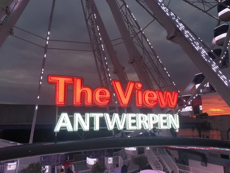 The View über Antwerpen kann beginnen