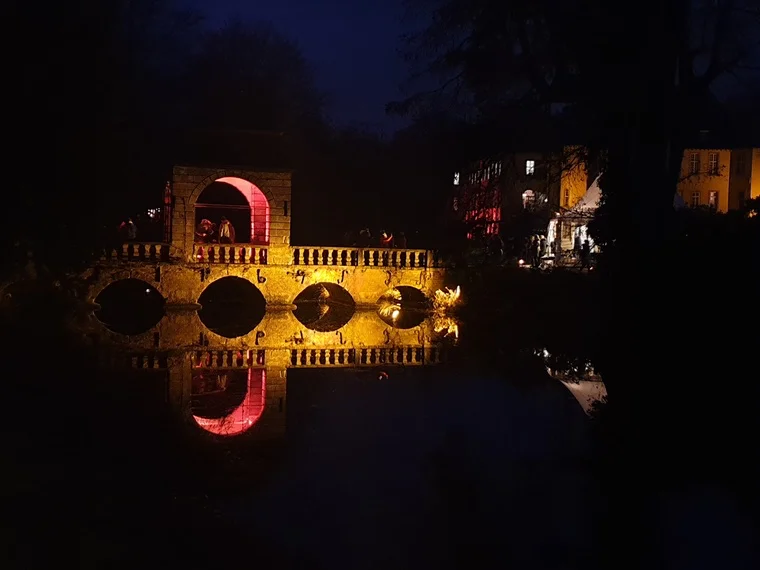 Schlossbrücke bei Nacht