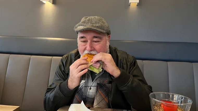 Burghard mit dem großen Ziel: Das Fischbrötchen