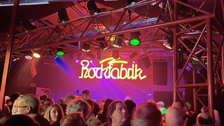 Die Rockfabrik, übersichtlich gemütlich