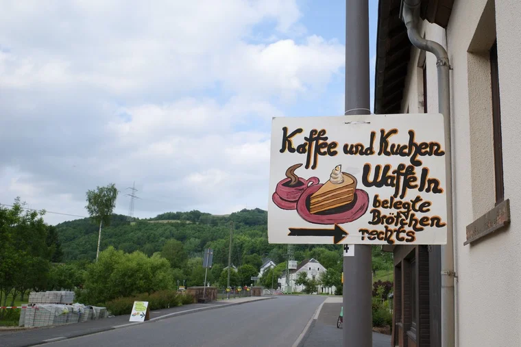 Steht nicht auf dem Schild, es gab auch Eis